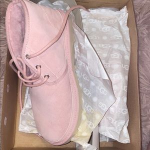 Baby pink Uggs